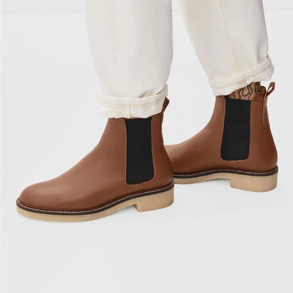 Everlane Shoes - Everlane Leather Chelsea Boots